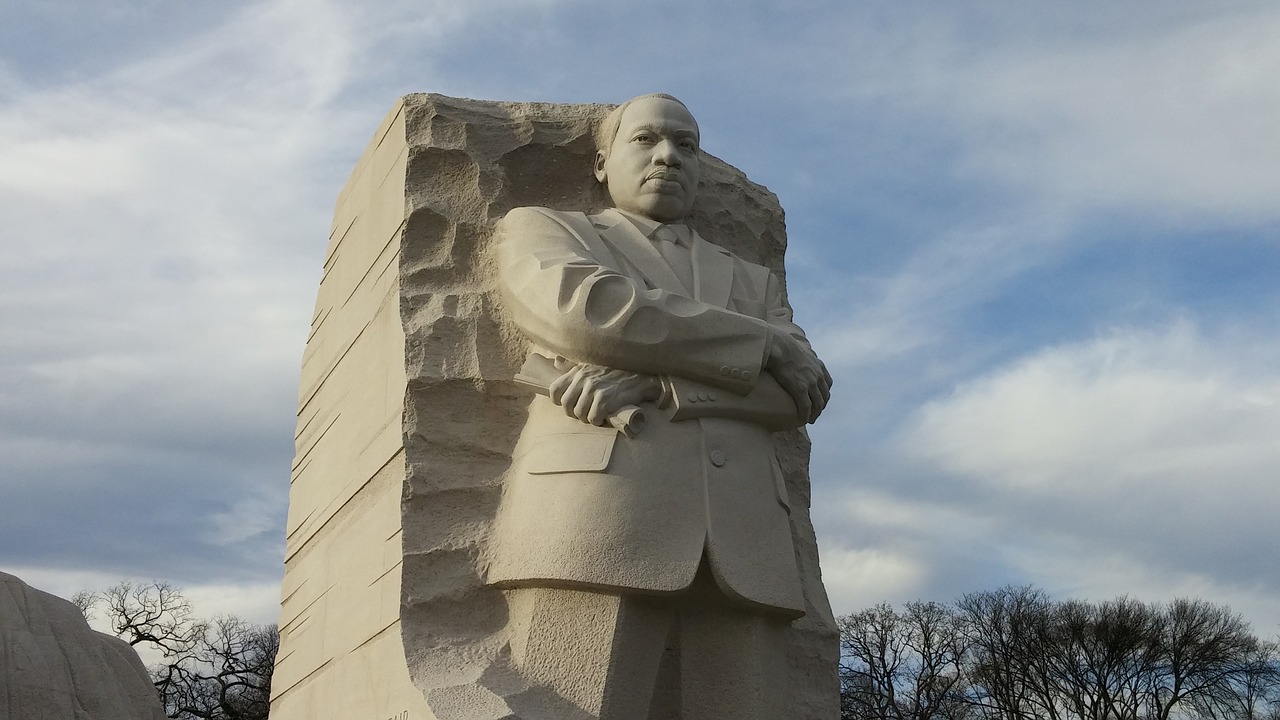 Guide to Visiting the Martin Luther King Monument